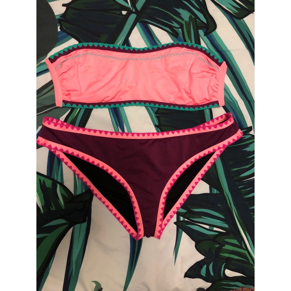 Gianni Bini bandeau bikini
